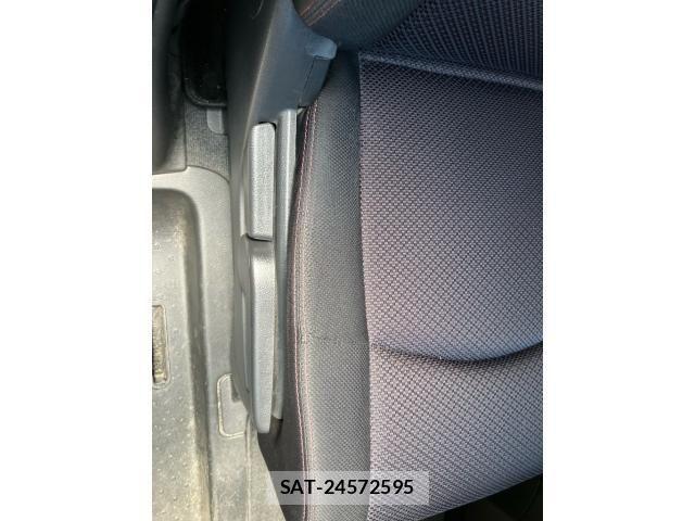 Nissan SERENA 2013-11 7224802-12
