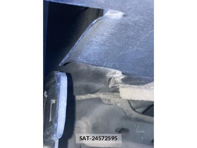 Nissan SERENA 2013-11 7224802-27