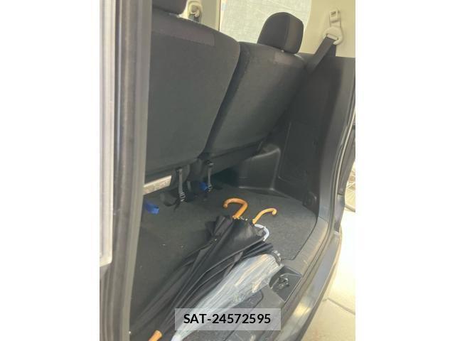 Nissan SERENA 2013-11 7224802-28