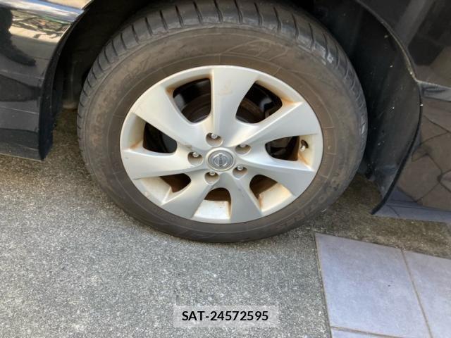 Nissan SERENA 2013-11 7224802-6