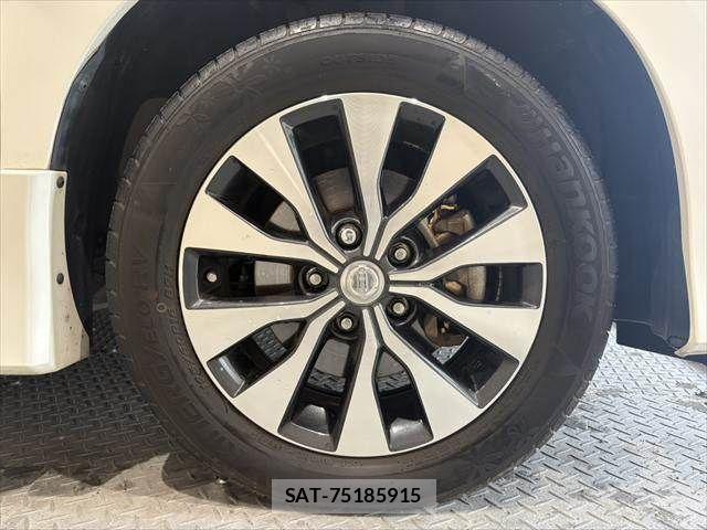 Nissan SERENA 2018-11 7224884-13