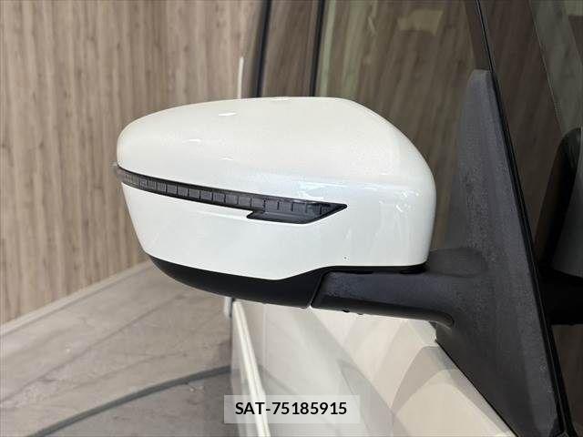 Nissan SERENA 2018-11 7224884-21