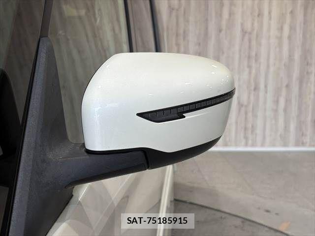 Nissan SERENA 2018-11 7224884-22