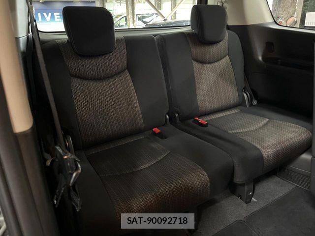 Nissan SERENA 2015-07 7224815-9