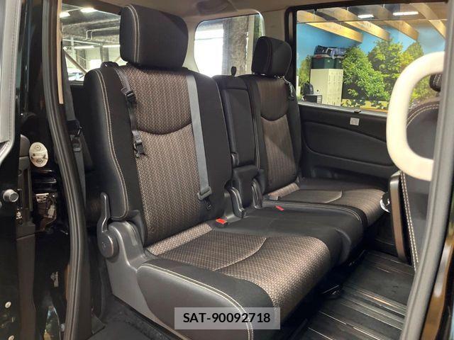 Nissan SERENA 2015-07 7224815-8