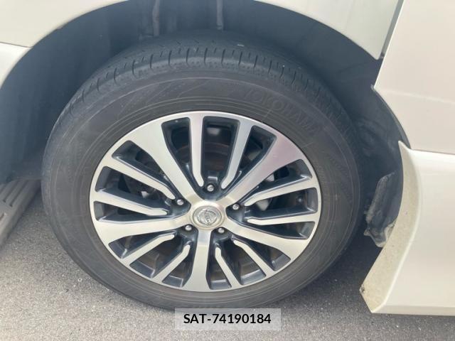 Nissan SERENA 2014-03 7224808-9