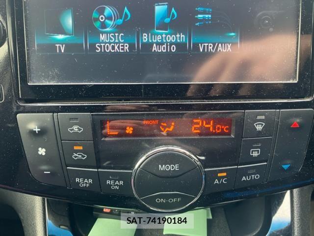 Nissan SERENA 2014-03 7224808-24