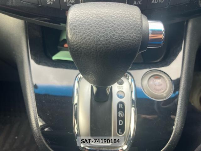 Nissan SERENA 2014-03 7224808-25