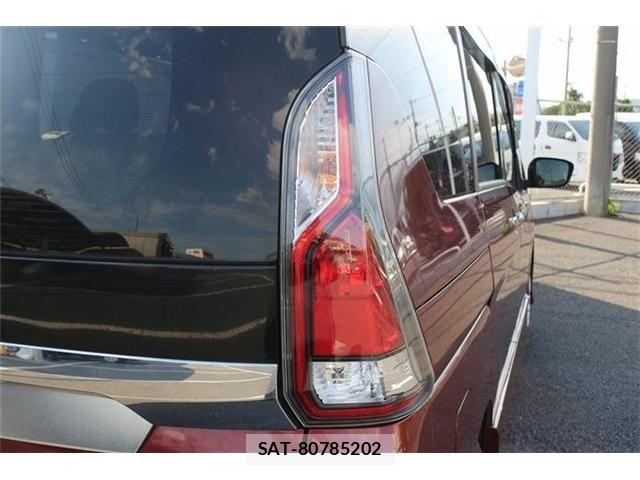 Nissan SERENA 2016-09 7224844-11