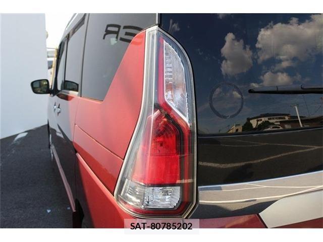 Nissan SERENA 2016-09 7224844-29