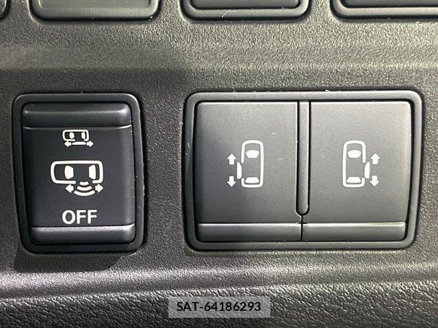 Nissan SERENA 2016-09 7224840-4