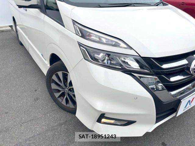 Nissan SERENA 2017-07 7224868-11
