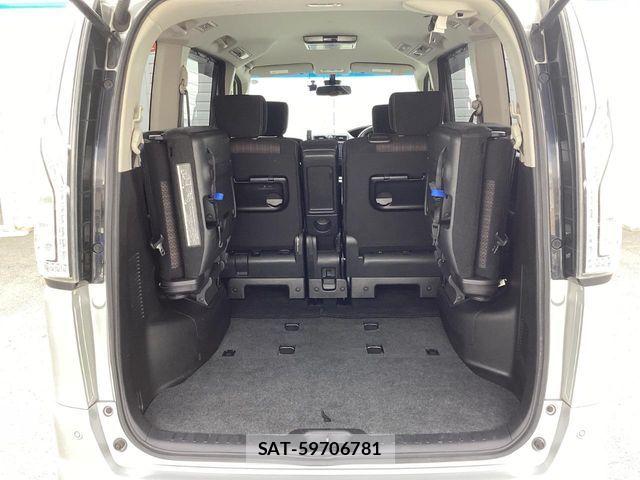 Nissan SERENA 2015-01 7218593-10