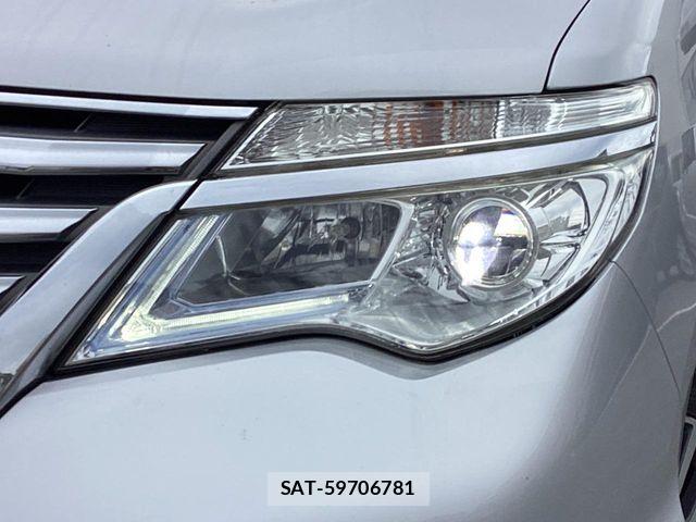 Nissan SERENA 2015-01 7218593-12