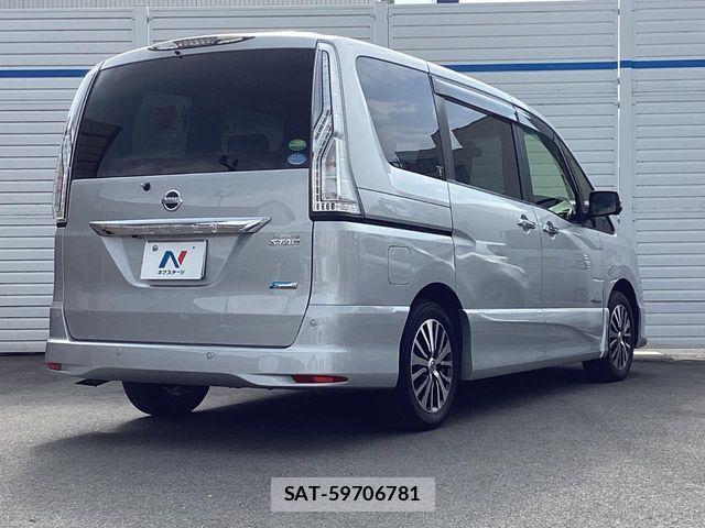 Nissan SERENA 2015-01 7218593-17