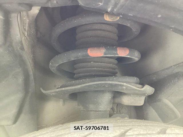 Nissan SERENA 2015-01 7218593-19