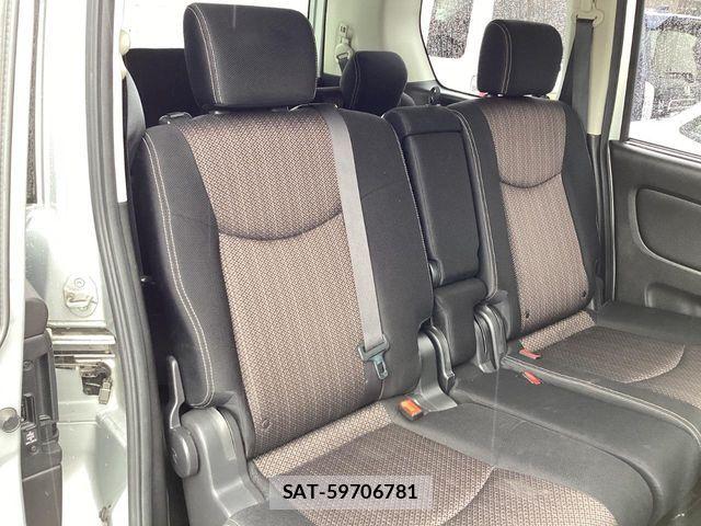 Nissan SERENA 2015-01 7218593-8