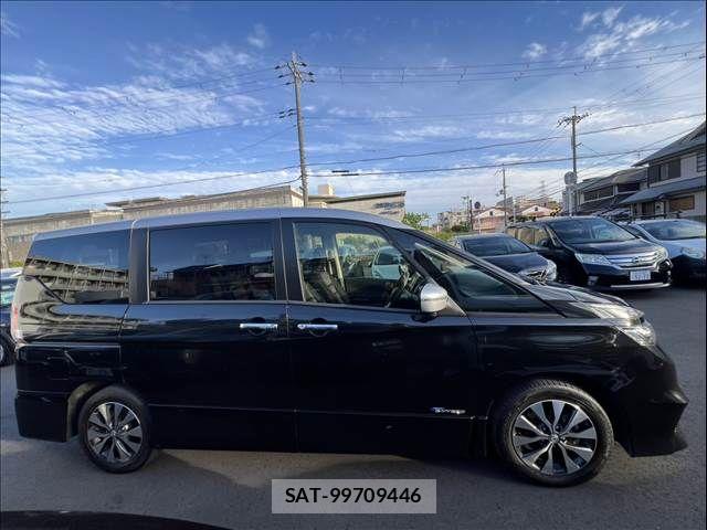 Nissan SERENA 2017-02 7224850-5