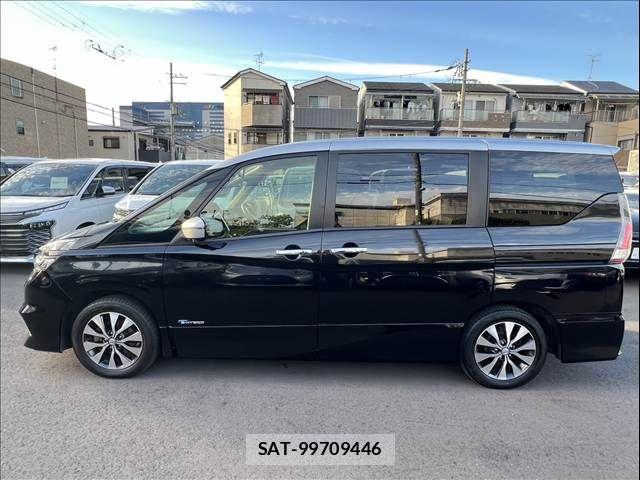 Nissan SERENA 2017-02 7224850-6