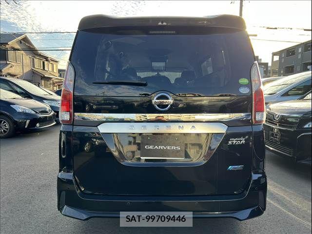 Nissan SERENA 2017-02 7224850-8