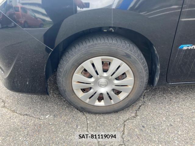 Nissan SERENA 2016-01 7224827-6