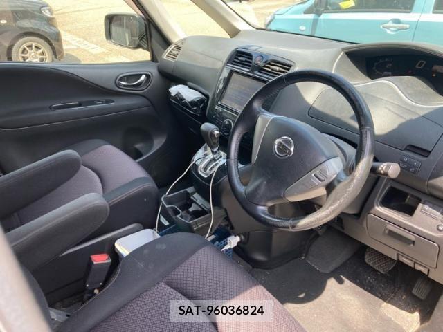 Nissan SERENA 2013-05 7224793-10
