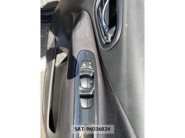 Nissan SERENA 2013-05 7224793-14