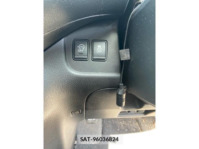 Nissan SERENA 2013-05 7224793-17