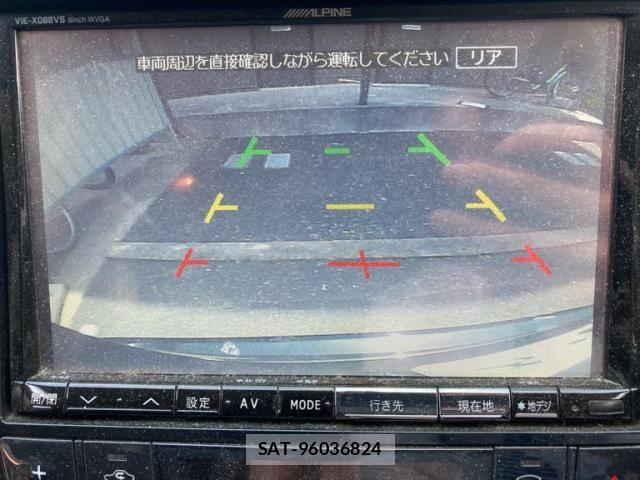 Nissan SERENA 2013-05 7224793-25