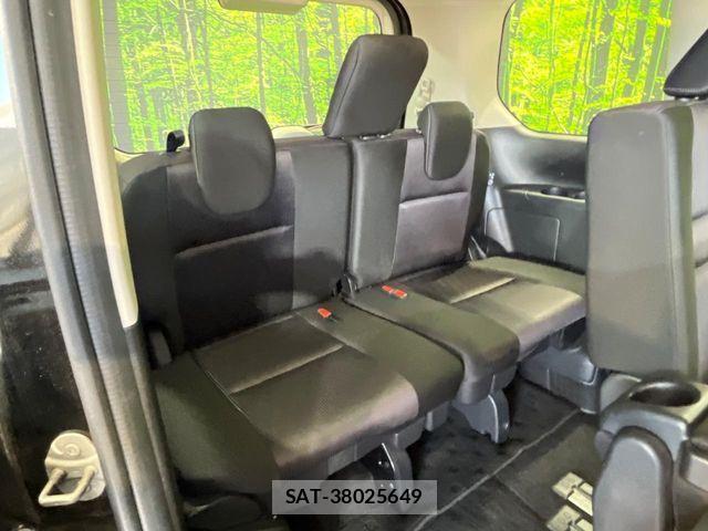 Nissan SERENA 2018-02 7224875-9