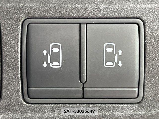 Nissan SERENA 2018-02 7224875-5