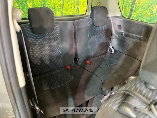 Nissan SERENA 2015-05 7224809-9