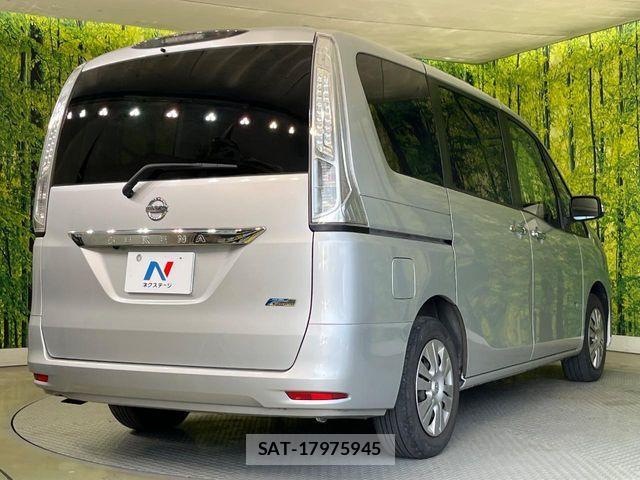 Nissan SERENA 2015-05 7224809-16