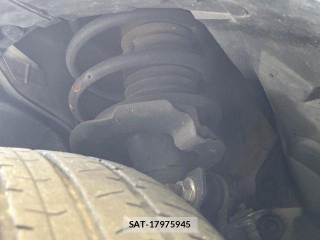Nissan SERENA 2015-05 7224809-19