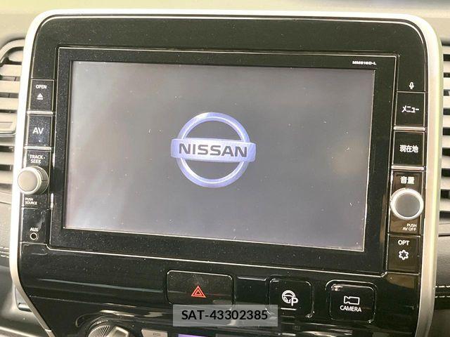 Nissan SERENA 2017-05 7224857-2