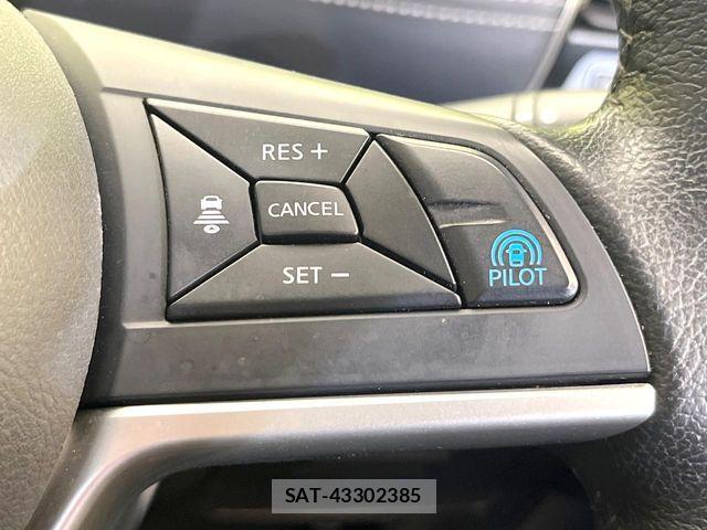Nissan SERENA 2017-05 7224857-5