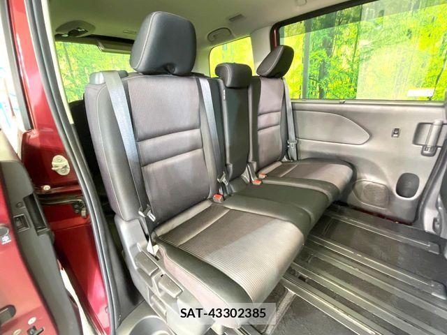 Nissan SERENA 2017-05 7224857-8
