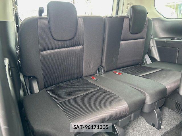 Nissan SERENA 2017-09 7224873-9