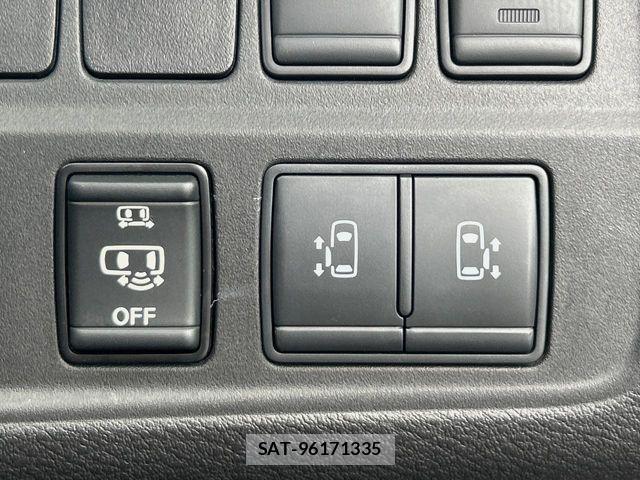 Nissan SERENA 2017-09 7224873-6
