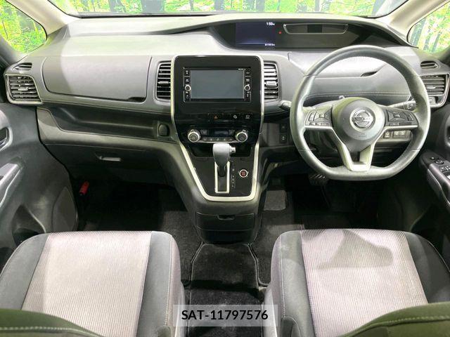 Nissan SERENA 2017-11 7224870-1