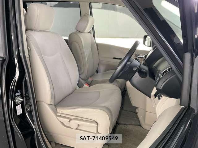 Nissan SERENA 2013-06 7224796-12