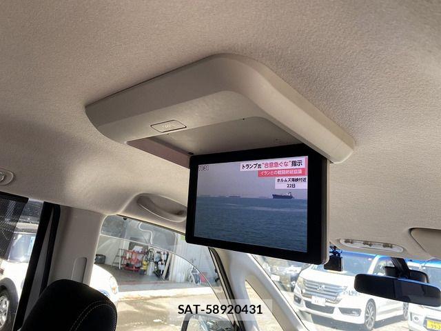Nissan SERENA 2014-01 7224801-16