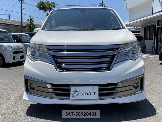 Nissan SERENA 2014-01 7224801-2