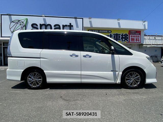 Nissan SERENA 2014-01 7224801-5