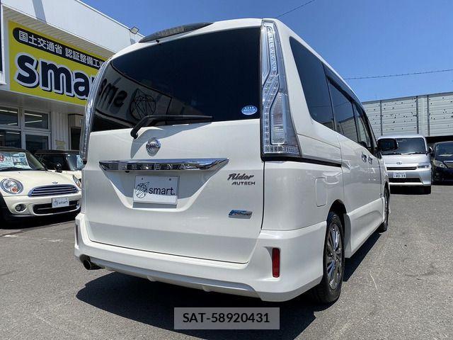 Nissan SERENA 2014-01 7224801-8