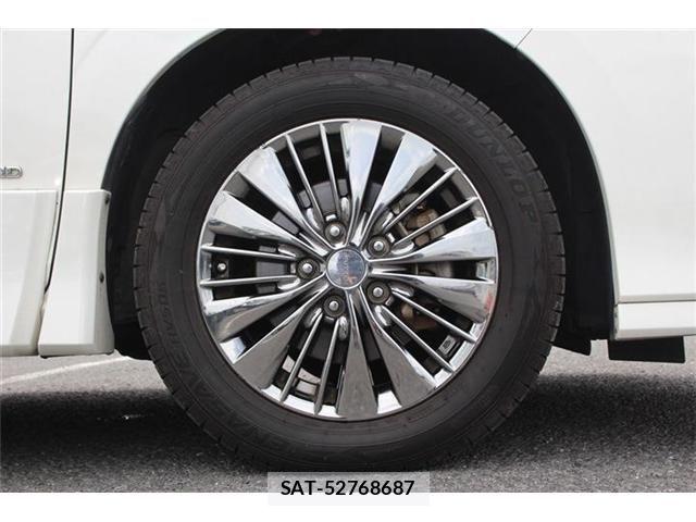 Nissan SERENA 2017-05 7224859-15