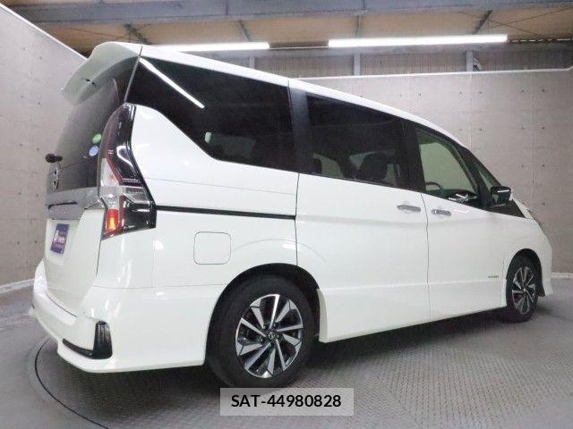 Nissan SERENA 2021-05 7215721-1