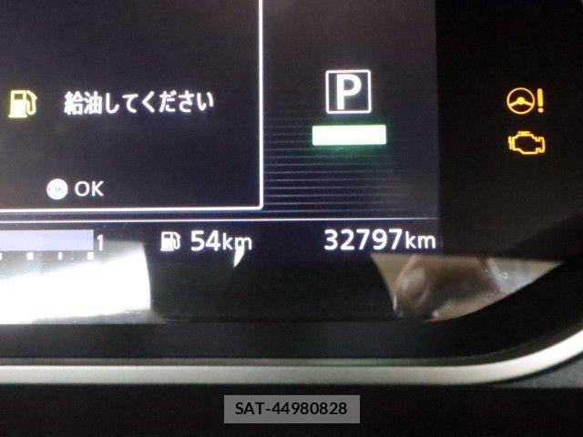 Nissan SERENA 2021-05 7215721-28