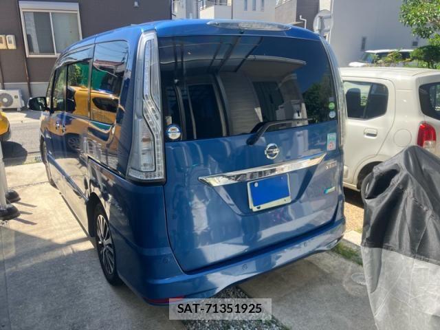 Nissan SERENA 2016-04 7224833-6