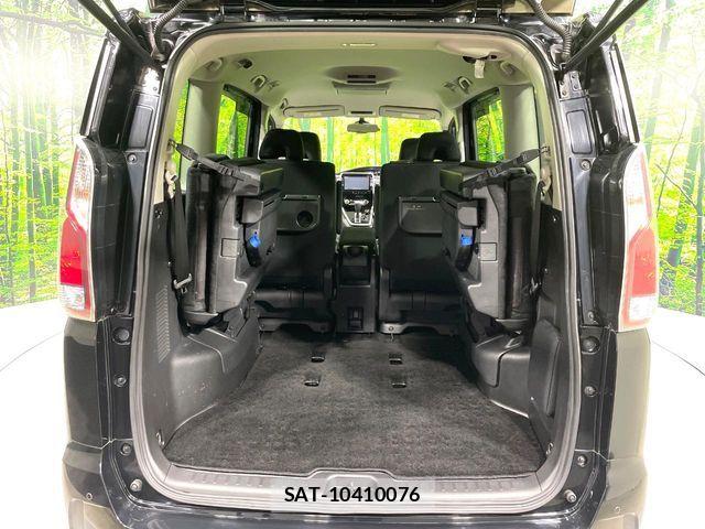 Nissan SERENA 2017-05 7252256-11